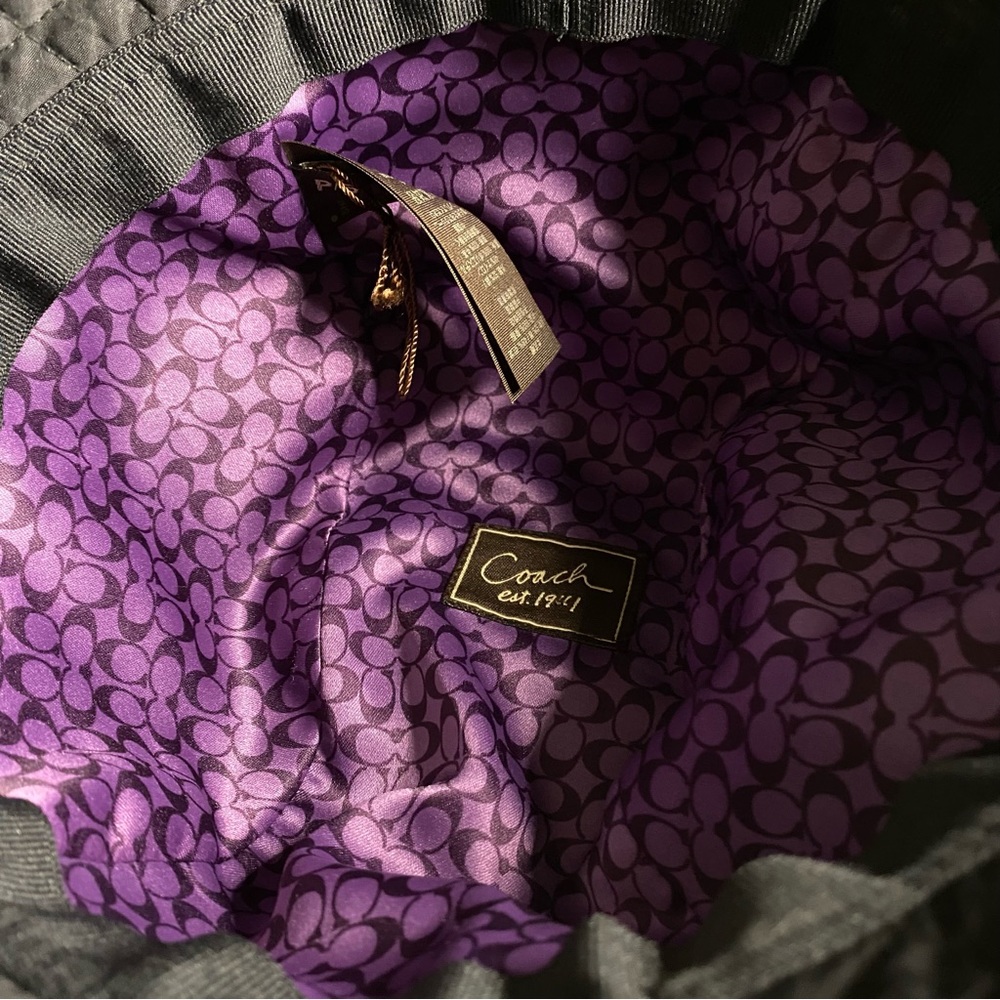 Coach Vintage Black Bucket Hat - Picture 3 of 7